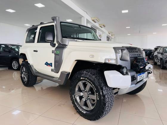 TROLLER T4 3.2 XLT 4X4 20V TURBO INTERCOOLER DIESEL 2P MANUAL TROLLER T4 3.2 XLT 4X4 20V TURBO INTERCOOLER DIESEL 2P MANUAL